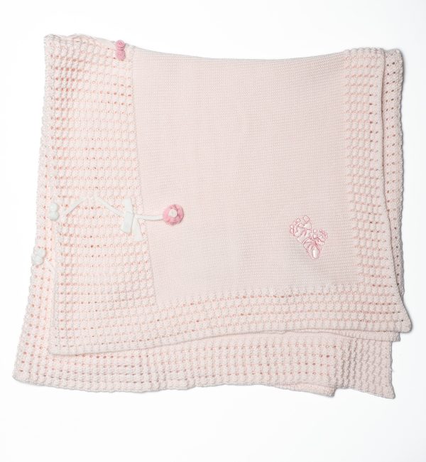 Copertina rosa traforata